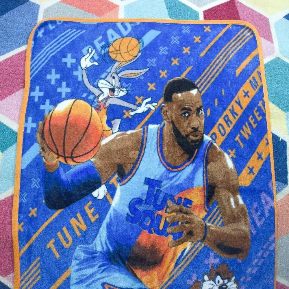 Space Jam A New Legacy Lebron James Plush Throw Blanket Bugs‎ Bunny
